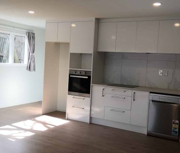 4 Bedrooms Home in Westlake Zone - Photo 1