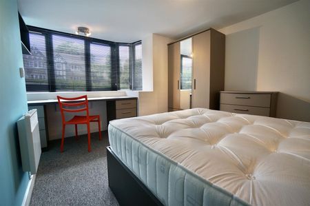Apartment 1, 14 Deiniol Road - Photo 2