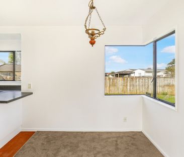 Tidy three bedroom home! - Photo 6