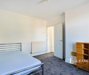 3 bedroom house to rent Wroxham Road, BH12 - Photo 4