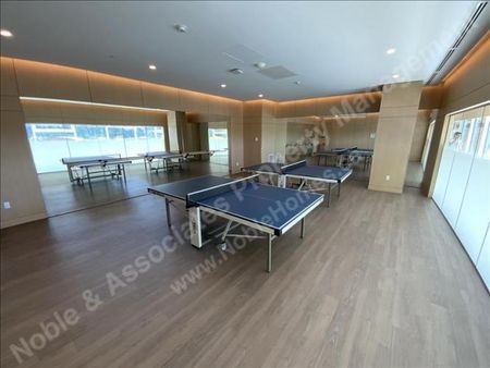 4XXX Lougheed Highway 1306 Burnaby - Photo 2