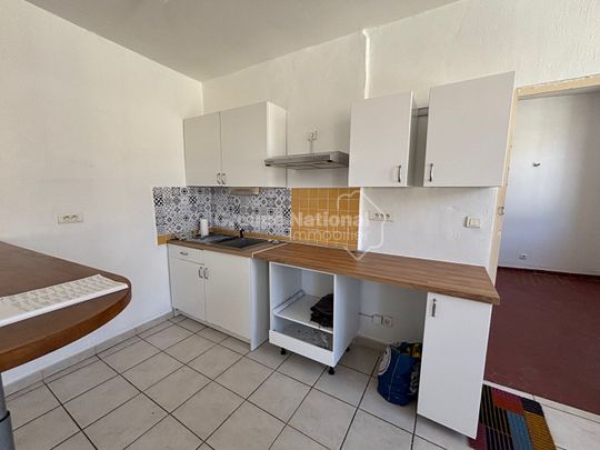 A LOUER CARPENTRAS CENTRE VILLE, - Photo 1