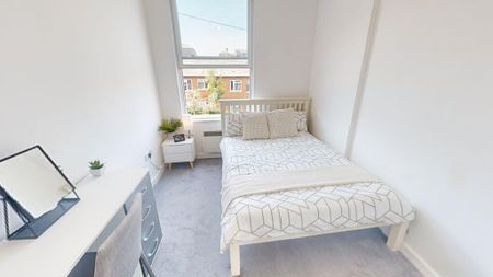 2 bedroom flat to rent - Photo 3