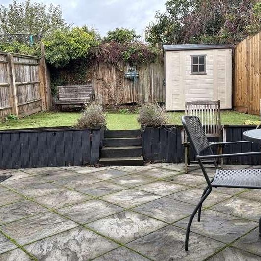 Mead Close, SL7 - Photo 1