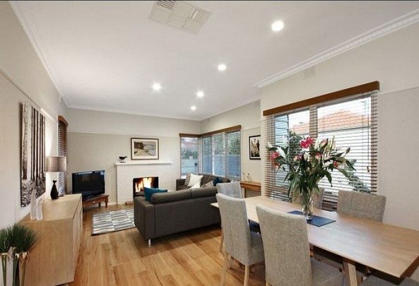 24 Luckins Road, Bentleigh - Photo 1