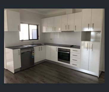 Stunning 2 Bedroom Granny Flat - Photo 1