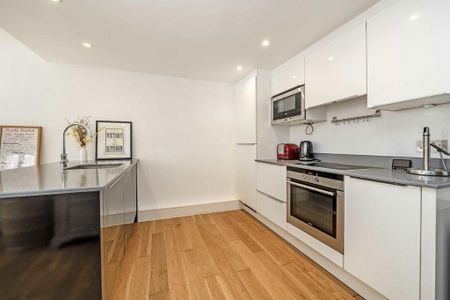 1 bedroom flat to rent - Photo 4