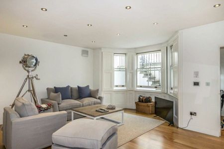 Nevern Place, Earls Court, SW5 - Photo 2