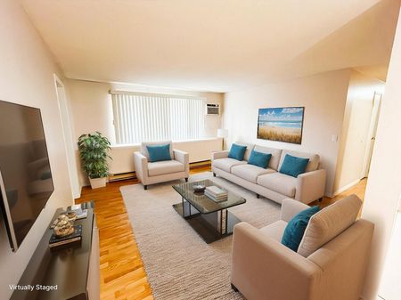 Penticton Mainstreet Apartments - Photo 2