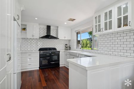 4 Lombard Street - Photo 4