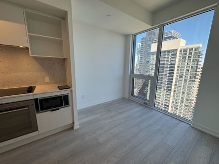 For Lease - 82 Dalhousie Street Unit# 3501, Toronto, Ontario - Photo 5