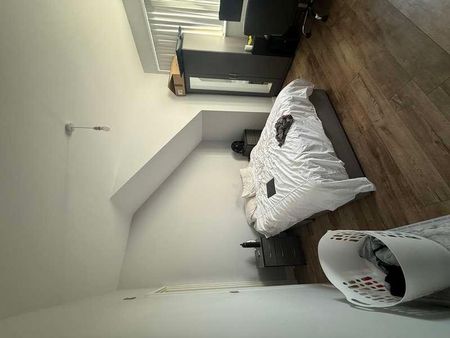 City Centre// Bed Bath - North Sherwood St, NG1 - Photo 3