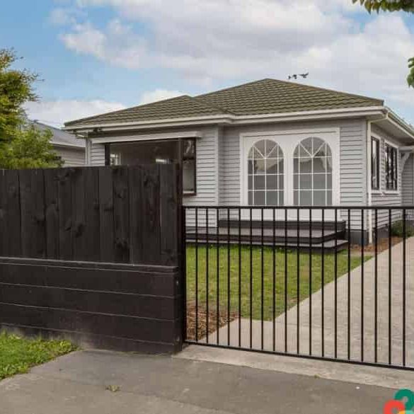 Stunning, Renovated, Three Bedroom Home - Photo 1