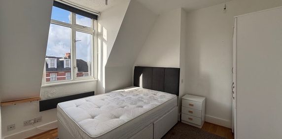 Studio Flat, Gratton Terrace, NW2 - Photo 2