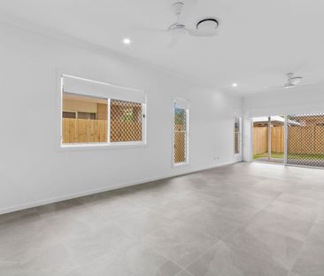 Single Level with Ducted AC! - Photo 1