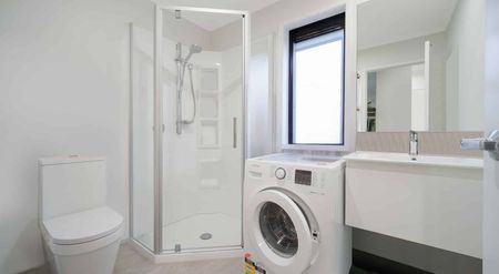 Perfect for 2 - Modern 2 Bedroom Home - Photo 5