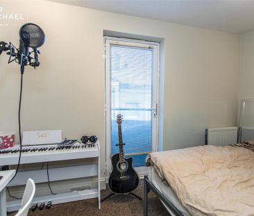 5 bedroom terraced house to rent - Photo 6