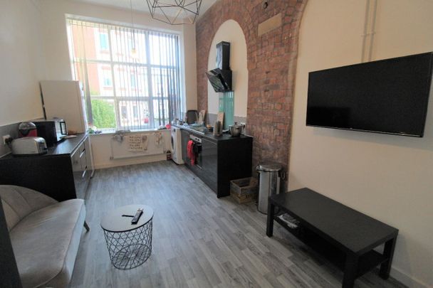 Gordon Street Flat 7, PRESTON, Lancashire PR1 7HJ - Photo 1