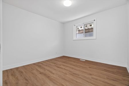 For Lease - 81 Taysham Crescent, Toronto, Ontario - Photo 3