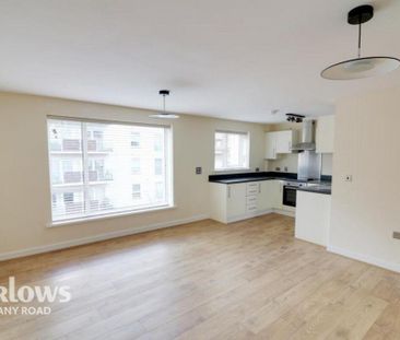 2 bedroom apartment to rent - Photo 2