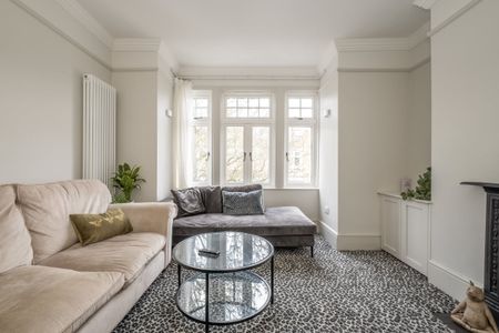 3 bedroom maisonette to rent - Photo 3