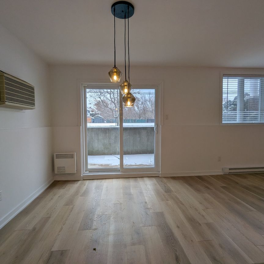 Appartement - 102-1685 Route Édouard-VII - Photo 1