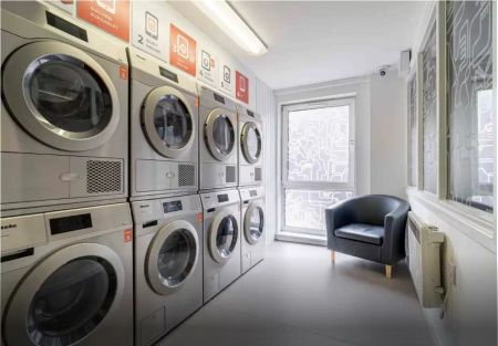 Gold Studio - Photo 5