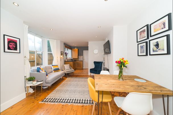 2 Bed Flat, Brixton Hill, SW2 - Photo 1