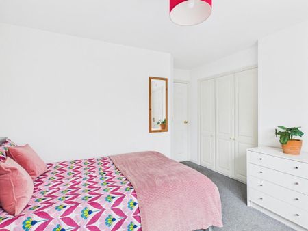 5 bedroom terraced house to rent - Photo 4