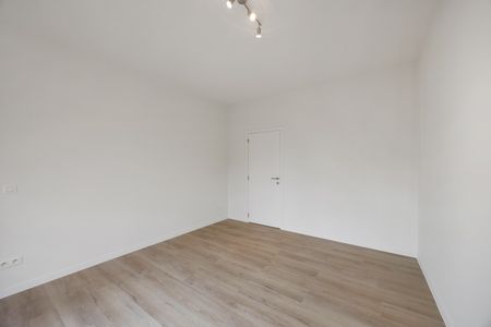 Appartement voor € 1.190 - Photo 2
