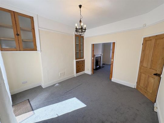 2 bedroom terraced house to rent - Photo 1