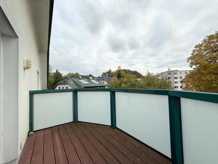 Traumhafte 2,5 Zimmer DG-Wohnung mit eigenen Garten | SALZBURG RIEDENBURG - Foto 3