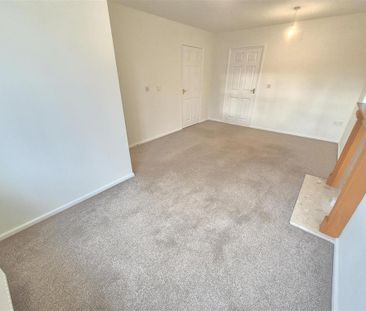 2 bedroom detached bungalow to rent - Photo 3