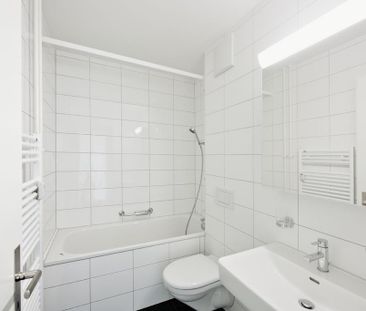 Grosszügige 2.5- ZWG in der schönen Gemeinde Reinach! - Foto 3