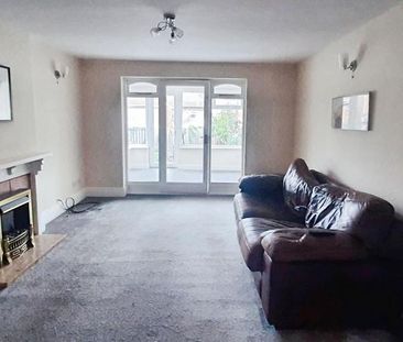 2 bedroom semi-detached house to rent - Photo 6