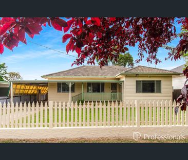 44 Tichbourne Crescent, Kooringal, NSW 2650 - Photo 5