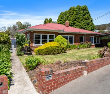 34 Earl Street Sandy Bay TAS 7005 Australia - Photo 3