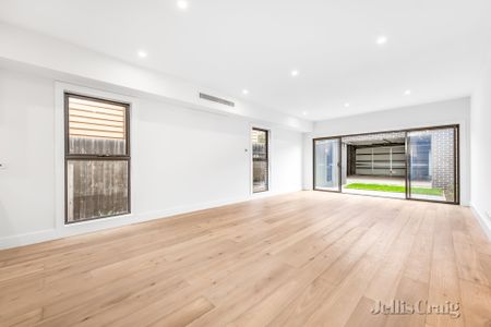 37 Taylor Street, Fitzroy North - Photo 4