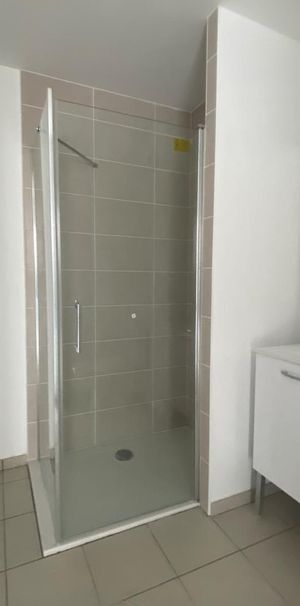 location Appartement T2 DE 41.46m² À AMIENS - Photo 1