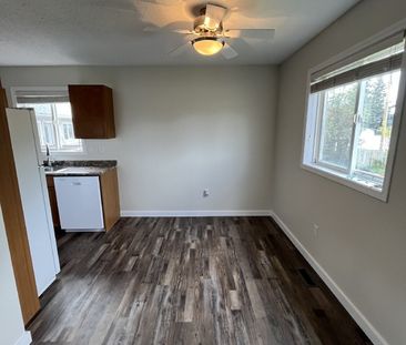 LESSARD DUPLEX - 10306 - Photo 5