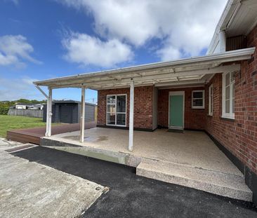 Modern living in Whanganui East - Photo 4