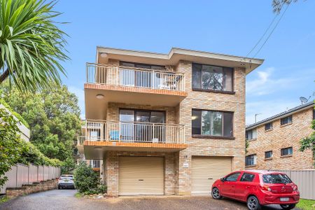 1/15 Edward Street, Wollongong. - Photo 2