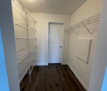 Unit 411 - One Bedroom Plus Den at The Grove - Photo 5