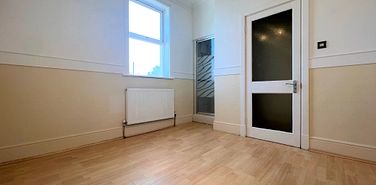 Ethelbert Crescent, Margate, CT9 2AY, Kent - Photo 2
