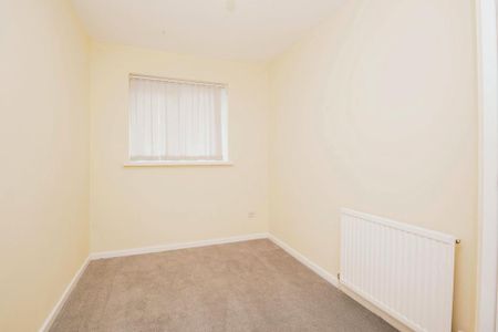 2 bedroom semi-detached house to rent - Photo 2