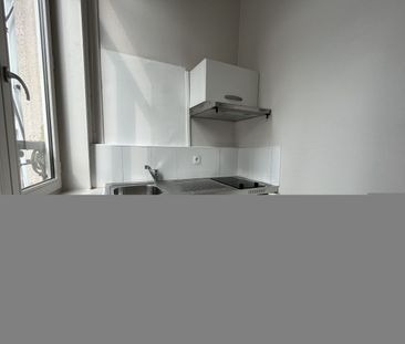 Location Appartement 2 pièces 35m² LILLE 59000 - Photo 4