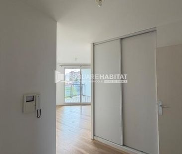 Location Appartement 2 pièces 47m² LILLE 59000 - Photo 3