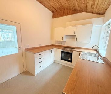 36 Titania Street, Cregagh, Belfast, BT6 8NT - Photo 5