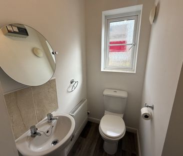 Connemara Street - Photo 4