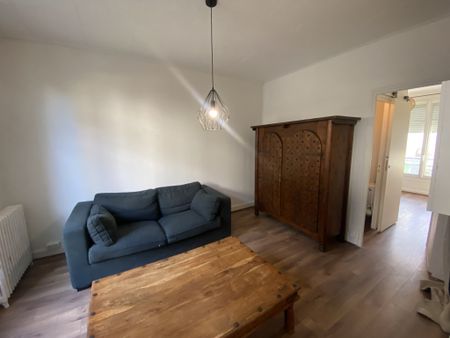 Location Appartement 2 pièces 29m² VILLENEUVE LE ROI 94290 - Photo 2